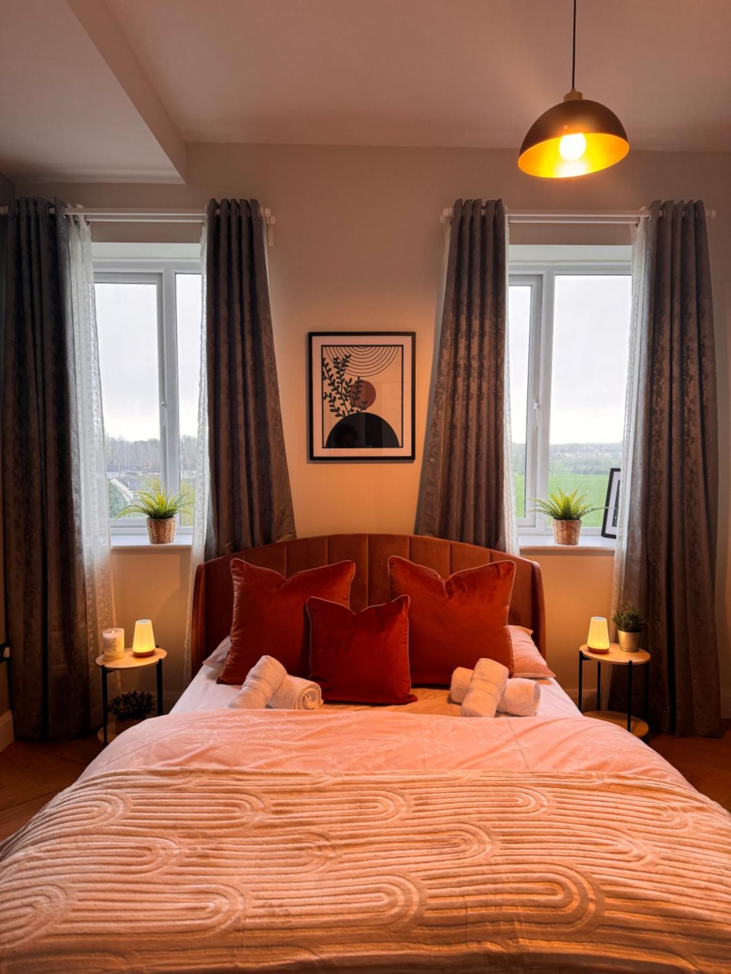 Finnstown Hall- Private Room In Shared Apartment With The Host Dublin Dış mekan fotoğraf
